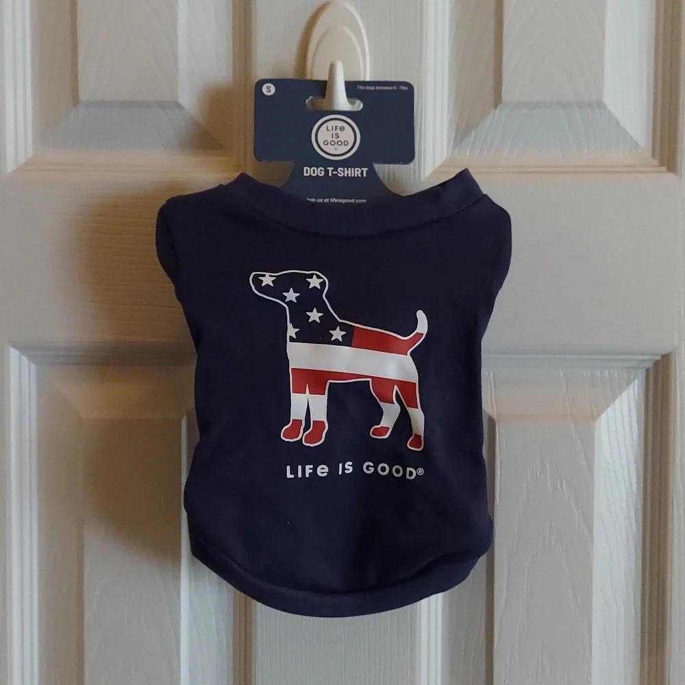 Americana Patriotic Dog T-shirt BLUE, RED & WHITE Life Is Good - SMALL BNWT SO